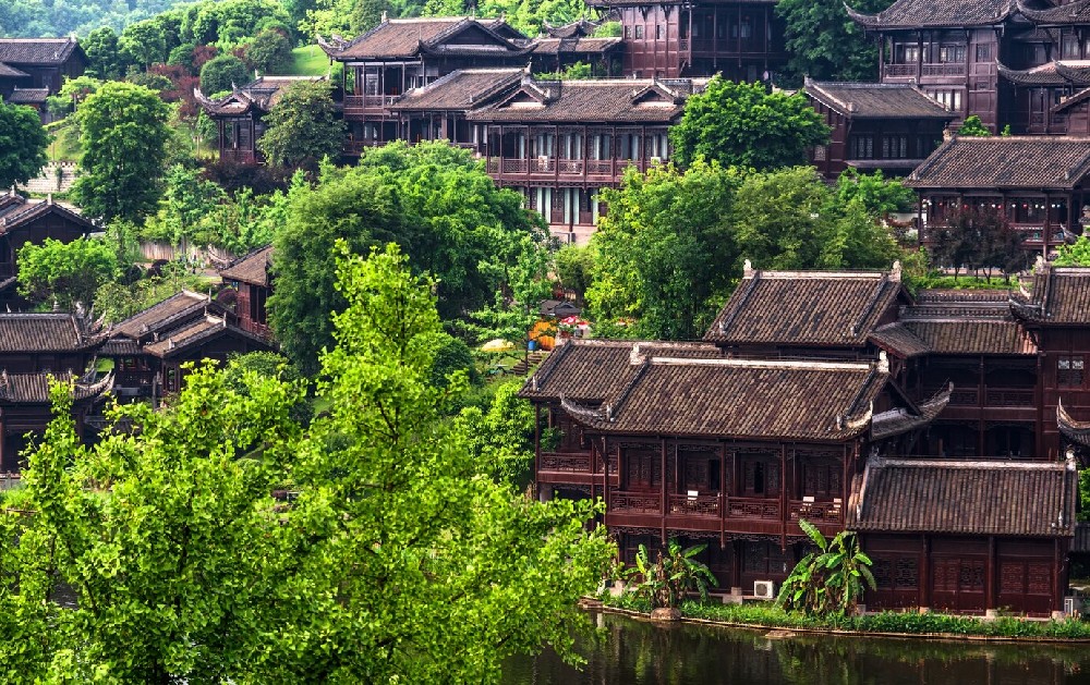 智能一體化設(shè)備高效解決民宿污水，守護(hù)自然之美